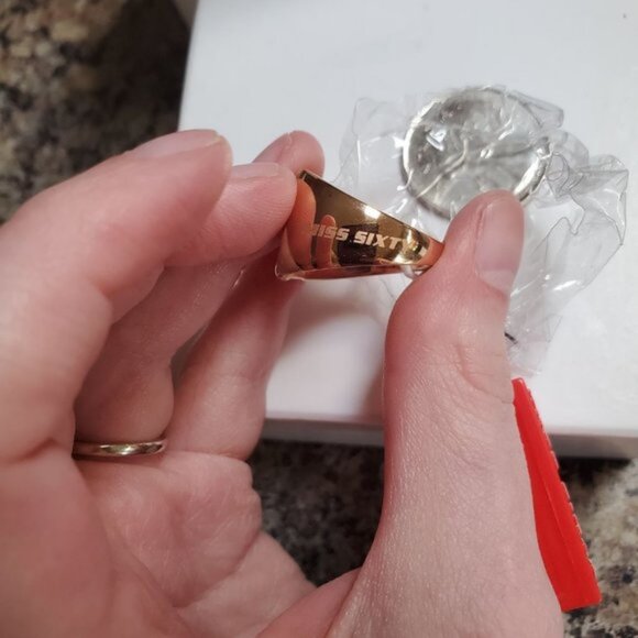 Authentic MISS SIXTY Rose Gold Chunky Diamond Ring Size 6 NWT - Picture 10 of 10